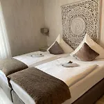 Haus Loewe *