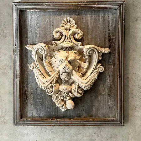 Haus Loewe * Φρέχεν