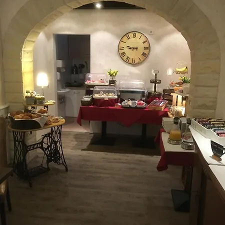 Haus Loewe Отель *