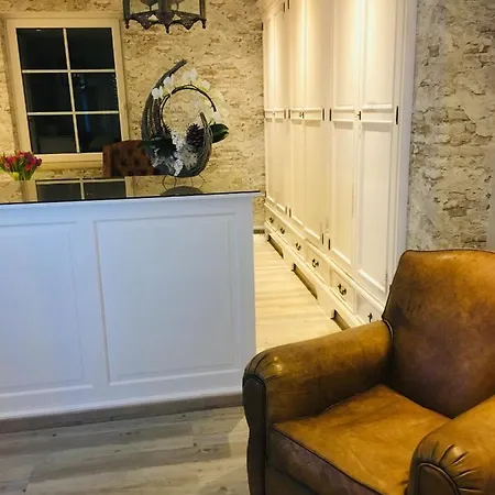 Ξενοδοχείο Haus Loewe Φρέχεν