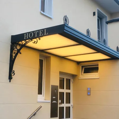 Haus Loewe فريشن