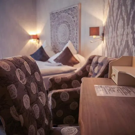 Haus Loewe Hotel Frechen
