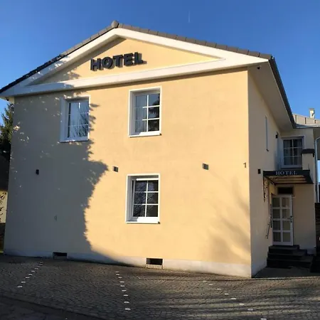 Haus Loewe فريشن