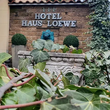 Haus Loewe * Φρέχεν