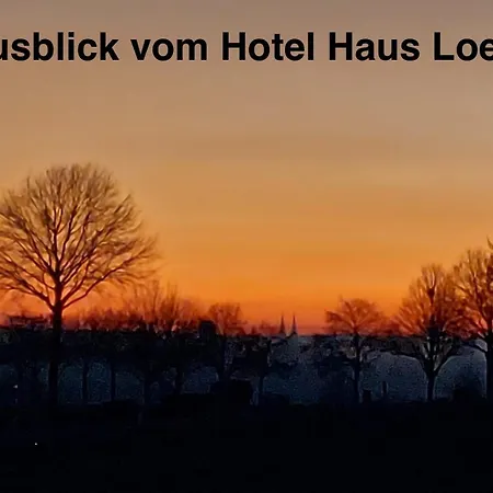 Haus Loewe فندق فريشن