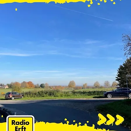 Haus Loewe Отель *