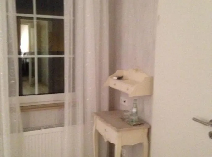 Haus Loewe מלון פרכן